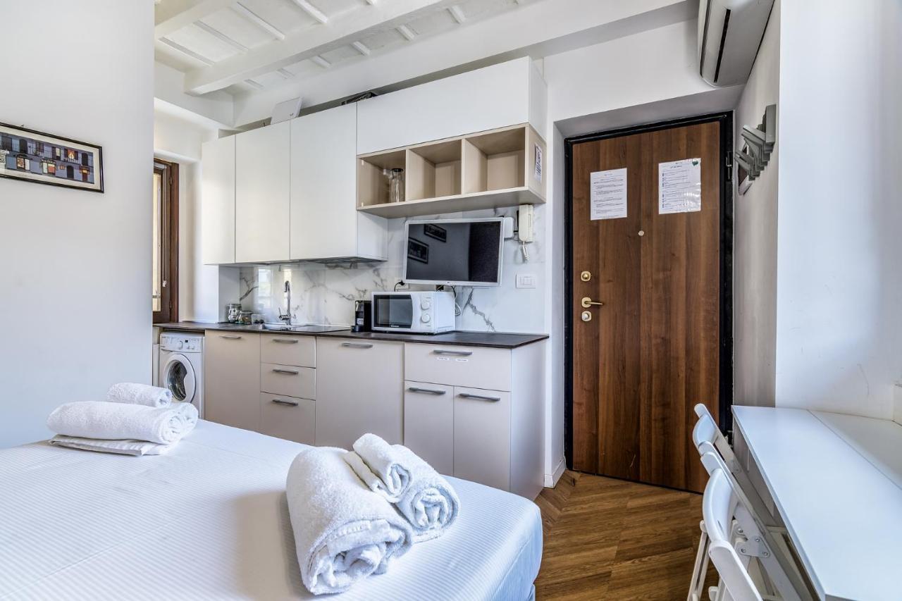 Morimondo Studio Apartment Milan Exterior photo