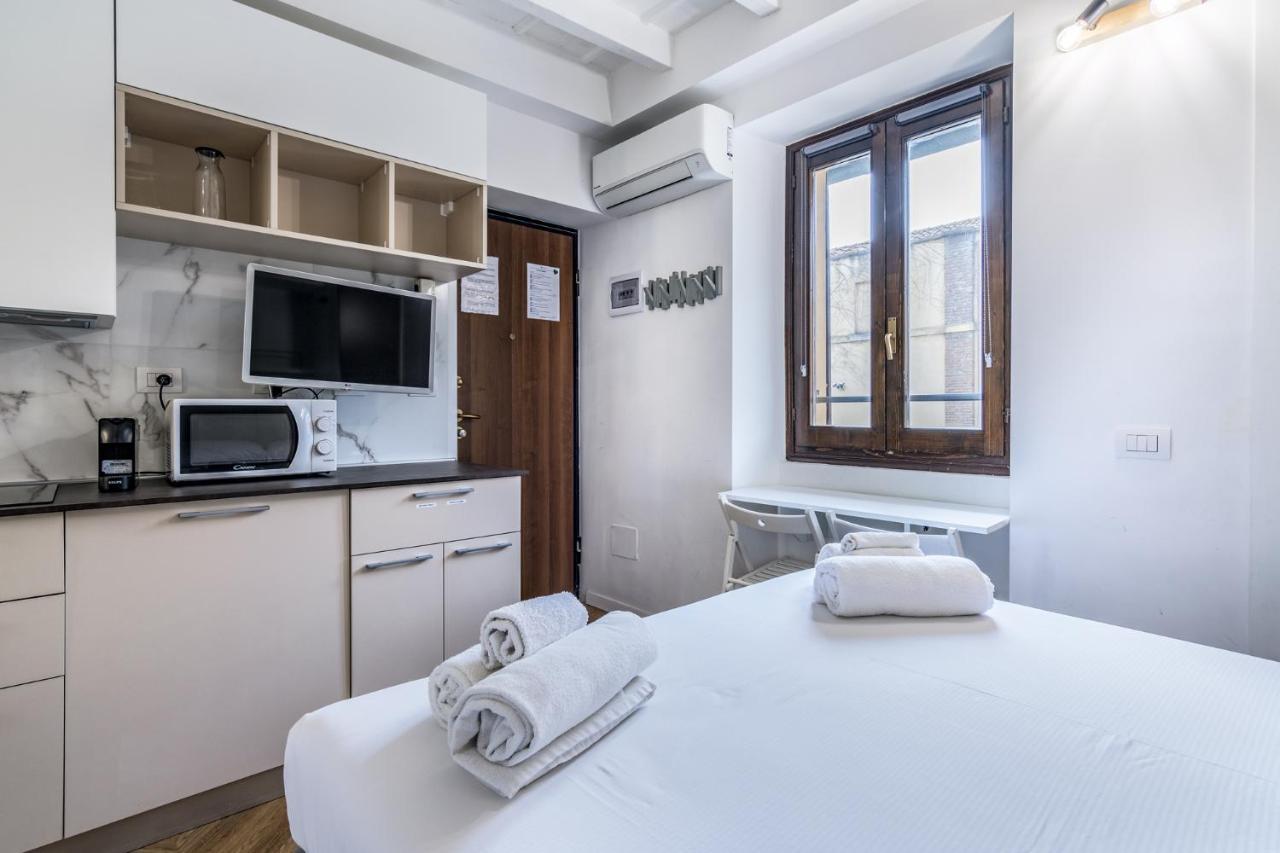 Morimondo Studio Apartment Milan Exterior photo